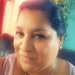 Meet your Posher, Corina